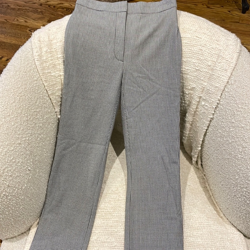 Aritzia Babaton Numero Pant